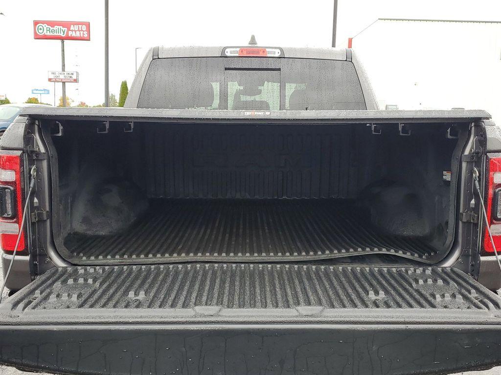 2020 Granite Crystal Metallic Clearcoat /Black RAM 1500 Big Horn Crew Cab SWB 4WD (1C6SRFFT0LN) with an 5.7L V8 OHV 16V engine, 8A transmission, located at 6064 Gull Rd, Kalamazoo, MI, 49048, (269) 222-0088, 42.328388, -85.512924 - <b>Summary</b><br>Auto Maxx's mission is to ensure all our customers have a positive auto buying experience and are completely satisfied with their new vehicle.Uconnect 12.0Inch with Navigation<br><br><b>Vehicle Details</b><br>This is one of the cleanest vehicles we have seen. Night Edition Uconnect - Photo #9