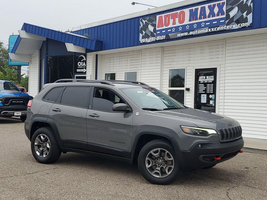 photo of 2019 Jeep Cherokee SPORT UTILITY 4-DR