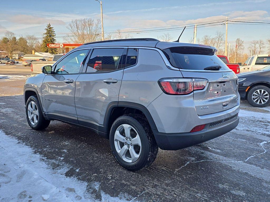 2019 Billet Silver Metallic Clearcoat /Black Jeep Compass Sport 4WD (3C4NJDBB0KT) with an 2.4L L4 DOHC 16V engine, 9-speed automatic transmission, located at 6064 Gull Rd, Kalamazoo, MI, 49048, (269) 222-0088, 42.328388, -85.512924 - When you encounter slick or muddy roads, you can engage the four wheel drive on this unit and drive with confidence. The Jeep Compass offers Android Auto for seamless smartphone integration. Apple CarPlay: Seamless smartphone integration for this unit - stay connected and entertained on the go! It k - Photo#2