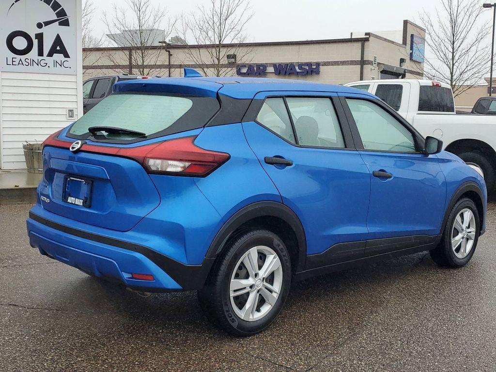 2021 Electric Blue Metallic /Charcoal Nissan Kicks S (3N1CP5BV2ML) with an 1.6L L4 engine, CVT transmission, located at 234 Columbia Ave, Battle Creek, MI, 49015, (269) 222-0088, 42.298264, -85.192543 - Discover the perfect blend of style, efficiency, and technology with our 2021 Nissan Kicks S, now available at our dealership. This compact SUV, equipped with a fuel-efficient 4-cylinder, 1.6L engine, offers an enjoyable and economical driving experience, making it an ideal choice for both city comm - Photo#1