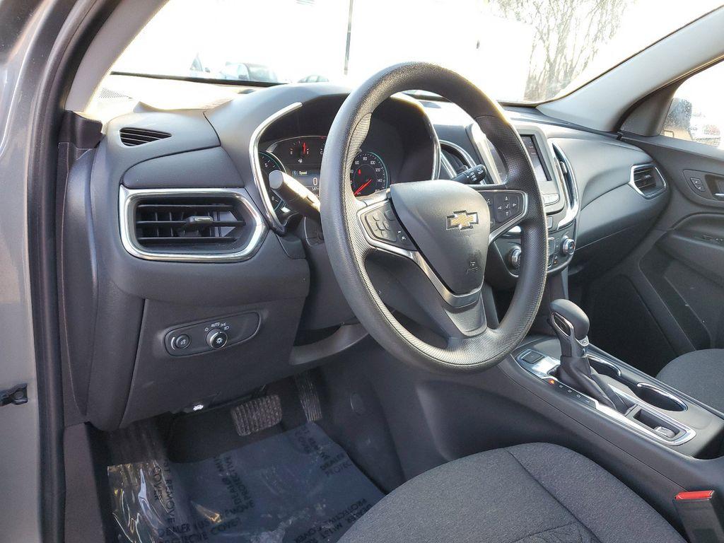 2023 Sterling Gray Metallic /Jet Black Chevrolet Equinox LT AWD (3GNAXUEG2PS) with an 1.5L L4 DOHC 16V TURBO engine, 6A transmission, located at 6064 Gull Rd, Kalamazoo, MI, 49048, (269) 222-0088, 42.328388, -85.512924 - Introducing the 2023 Chevrolet Equinox LT, a pristine compact SUV that combines style, efficiency, and advanced technology. This pre-owned model boasts an odometer reading of just 0 miles, offering you the rare opportunity to own a vehicle in like-new condition. Powered by a robust 4-cylinder, 1.5L - Photo#17