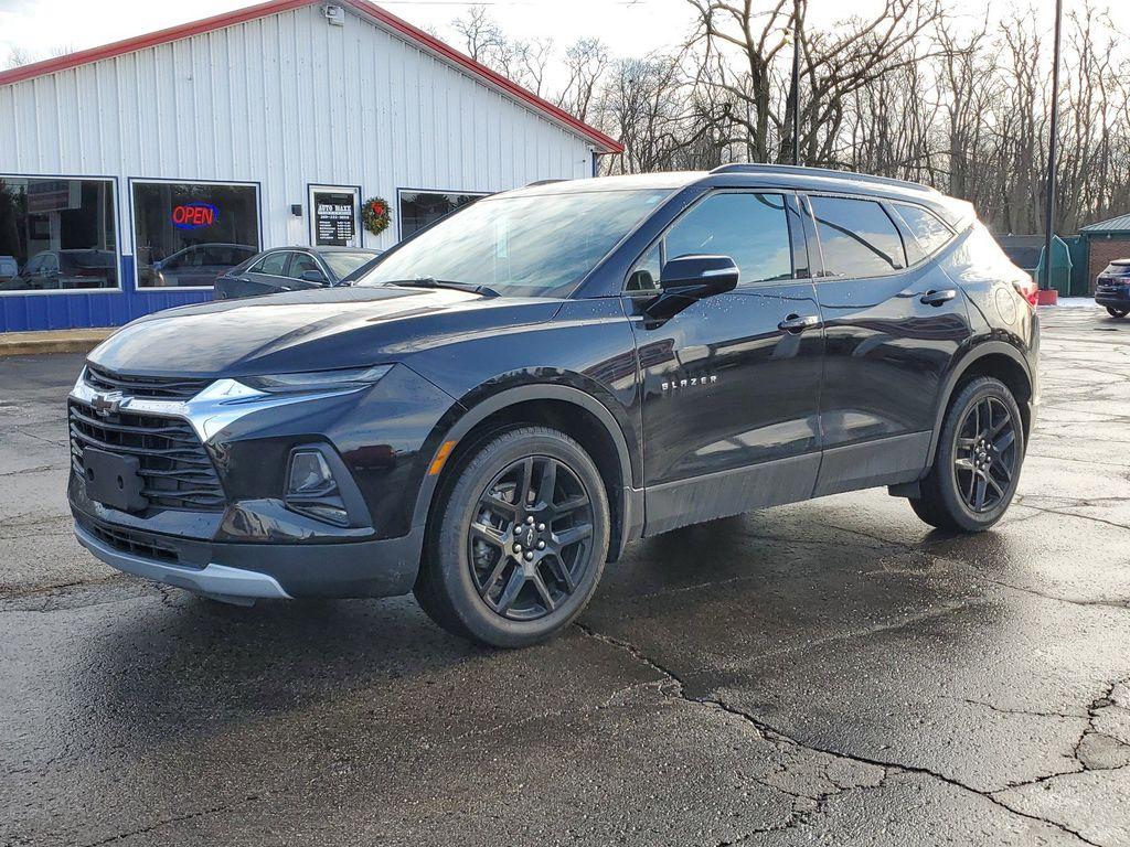 2022 Black /Jet Black Chevrolet Blazer 2LT AWD (3GNKBHR49NS) with an 2.0L L4 DOHC 16 TURBO engine, 9A transmission, located at 6064 Gull Rd, Kalamazoo, MI, 49048, (269) 222-0088, 42.328388, -85.512924 - Discover the perfect blend of style, efficiency, and performance with this pre-owned 2022 Chevrolet Blazer LT. This versatile SUV, with just 39,286 miles on the odometer, is ready to elevate your driving experience. Equipped with a robust 4-cylinder, 2.0L engine and advanced All-Wheel Drive, the Che - Photo#1