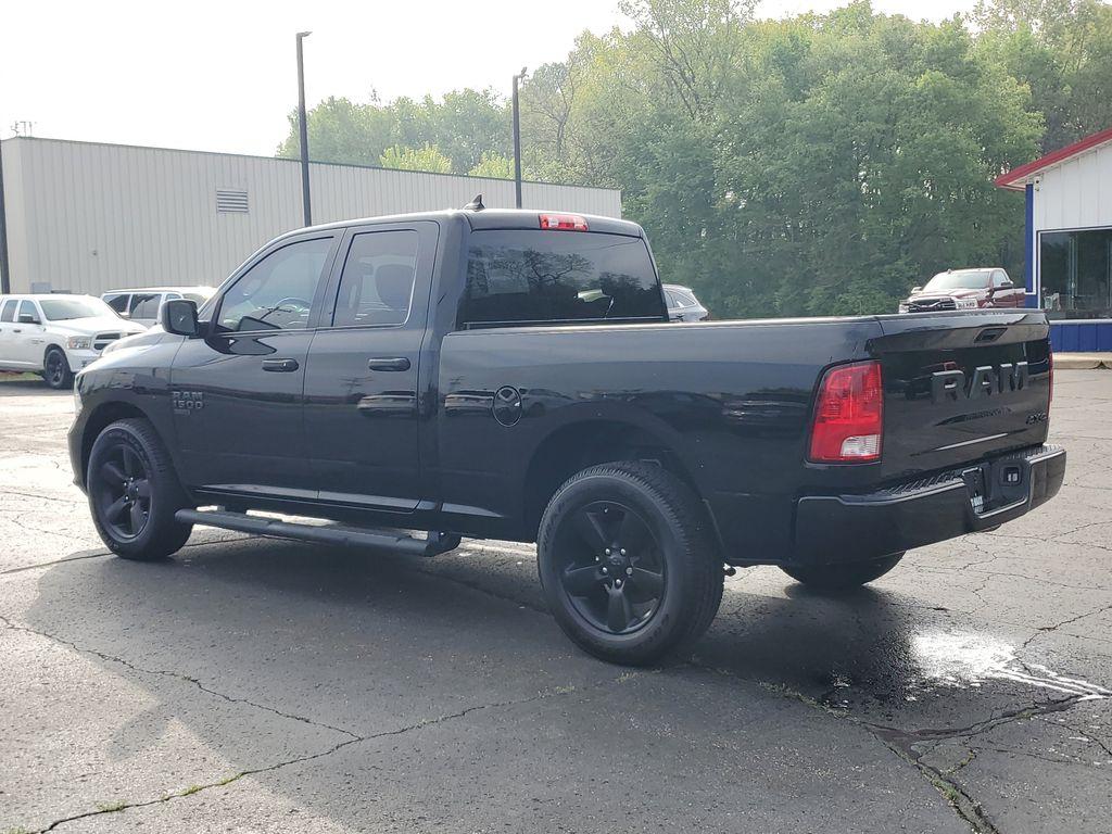 2021 Diamond Black Crystal Pearl /Diesel Grey/Black RAM 1500 Classic Tradesman Quad Cab 4WD (1C6RR7FG5MS) with an 3.6L V6 DOHC 24V FFV engine, 8A transmission, located at 6064 Gull Rd, Kalamazoo, MI, 49048, (269) 222-0088, 42.328388, -85.512924 - Rev up your adventure with this dynamic 2021 Ram 1500 Classic Express! With just 46,538 miles on the odometer, this powerhouse is ready to elevate your driving experience to new heights. Equipped with a robust V6, 3.6L engine and 4WD capability, this truck is built to conquer both city streets and r - Photo#2