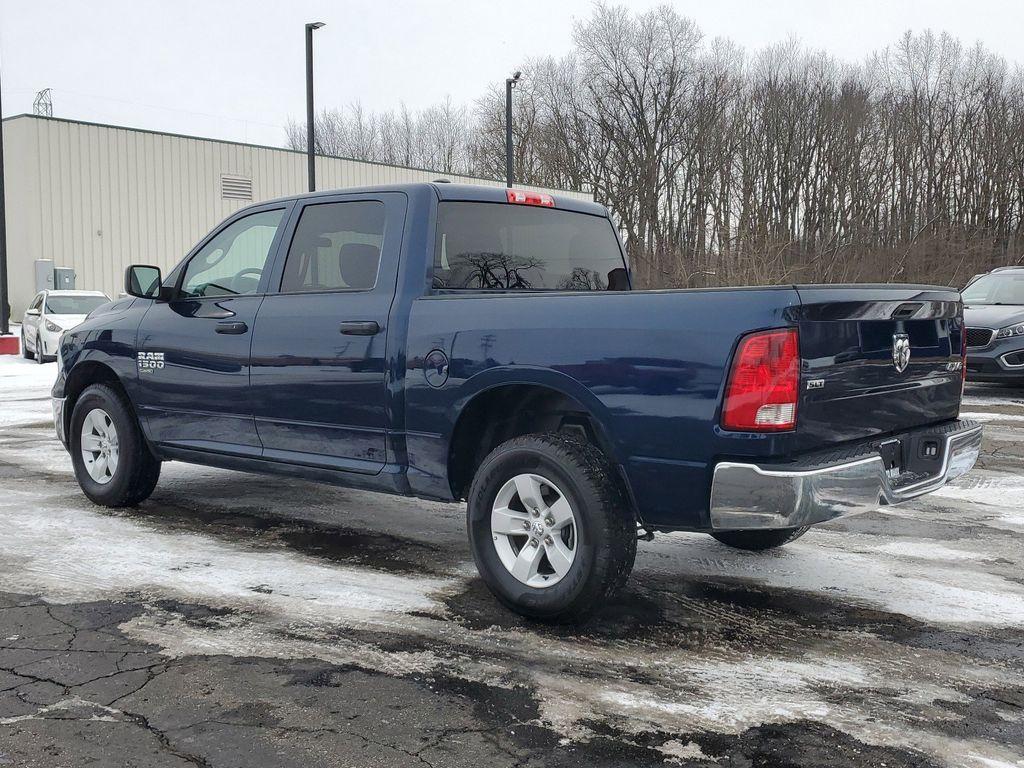 2022 Patriot Blue Pearlcoat /Diesel Gray/Black RAM 1500 Classic Tradesman Crew Cab SWB 4WD (1C6RR7LG2NS) with an 3.6L V6 DOHC 24V FFV engine, 8A transmission, located at 6064 Gull Rd, Kalamazoo, MI, 49048, (269) 222-0088, 42.328388, -85.512924 - Introducing the 2022 Ram 1500 Classic, a robust and reliable pickup that seamlessly blends power and performance. Perfect for any driving enthusiast, this truck is equipped with a 4WD system, ensuring remarkable off-road capabilities and superior handling in various terrains and weather conditions. - Photo#2