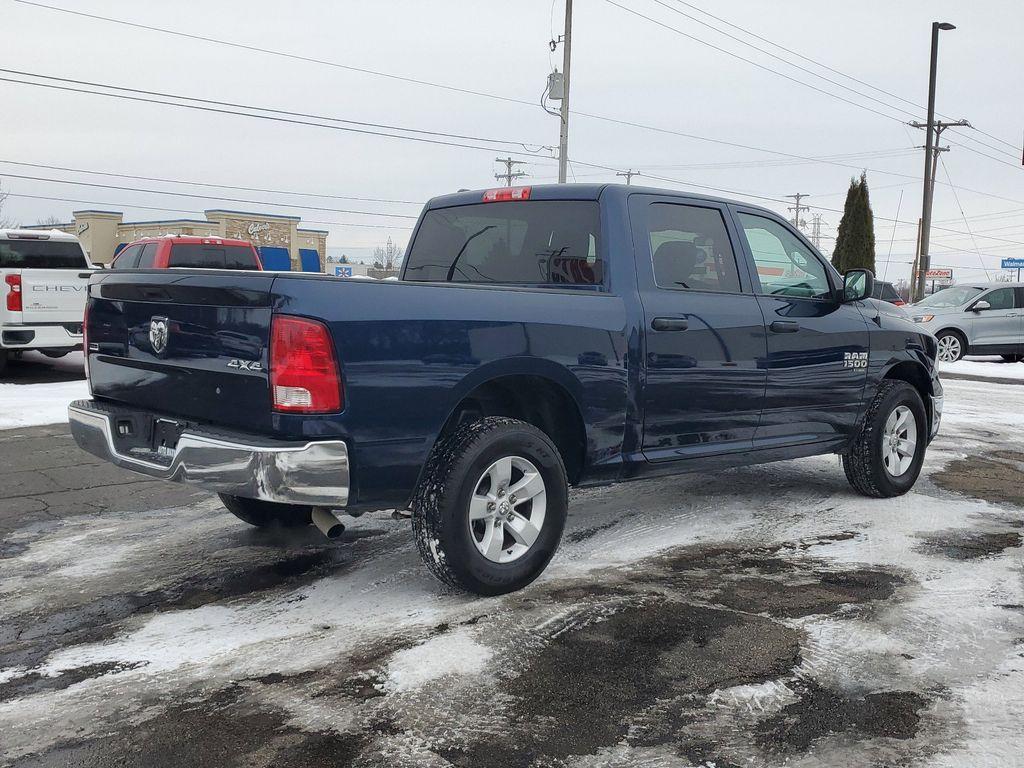 2022 Patriot Blue Pearlcoat /Diesel Gray/Black RAM 1500 Classic Tradesman Crew Cab SWB 4WD (1C6RR7LG2NS) with an 3.6L V6 DOHC 24V FFV engine, 8A transmission, located at 6064 Gull Rd, Kalamazoo, MI, 49048, (269) 222-0088, 42.328388, -85.512924 - Introducing the 2022 Ram 1500 Classic, a robust and reliable pickup that seamlessly blends power and performance. Perfect for any driving enthusiast, this truck is equipped with a 4WD system, ensuring remarkable off-road capabilities and superior handling in various terrains and weather conditions. - Photo#3