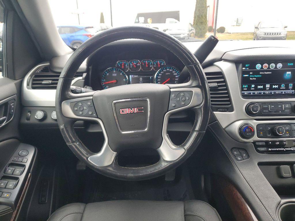 2019 /BLACK GMC Yukon XL SLT 4WD (1GKS2GKC2KR) with an 5.3L V8 OHV 16V engine, 6A transmission, located at 6064 Gull Rd, Kalamazoo, MI, 49048, (269) 222-0088, 42.328388, -85.512924 - Discover the exceptional 2019 GMC Yukon XL 1500 SLT, a versatile and powerful full-size SUV designed to meet all your driving needs. Equipped with a robust V8, 5.3L engine and 4WD capabilities, this vehicle ensures a smooth and commanding drive, whether navigating city streets or exploring off-road - Photo#13