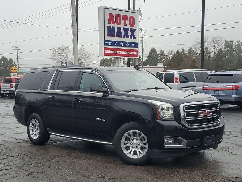 photo of 2019 GMC Yukon XL SLT 4WD