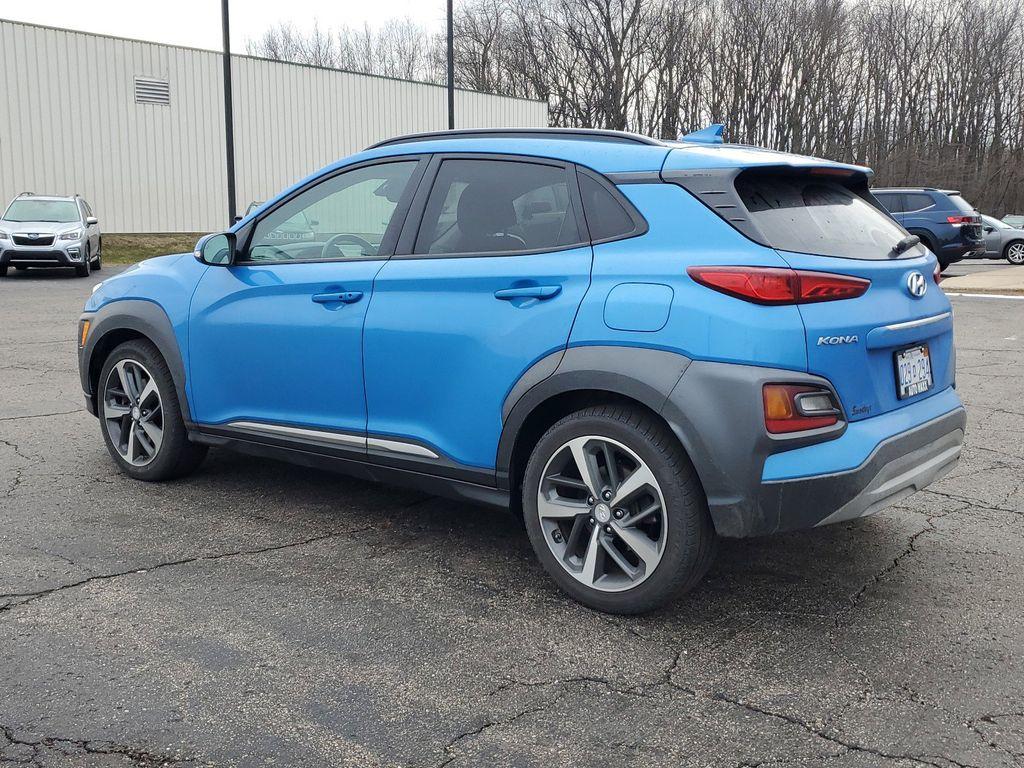 2020 Surf Blue /Black Hyundai Kona Limited (KM8K33A53LU) with an 1.6L L4 DOHC 16V TURBO engine, 7A transmission, located at 6064 Gull Rd, Kalamazoo, MI, 49048, (269) 222-0088, 42.328388, -85.512924 - Experience the perfect blend of style, efficiency, and advanced technology with this 2020 Hyundai Kona Limited. This versatile compact SUV, featuring front-wheel drive and a spirited 1.6L 4-cylinder engine, delivers an engaging yet economical driving experience. Its sleek and modern design is comple - Photo#2