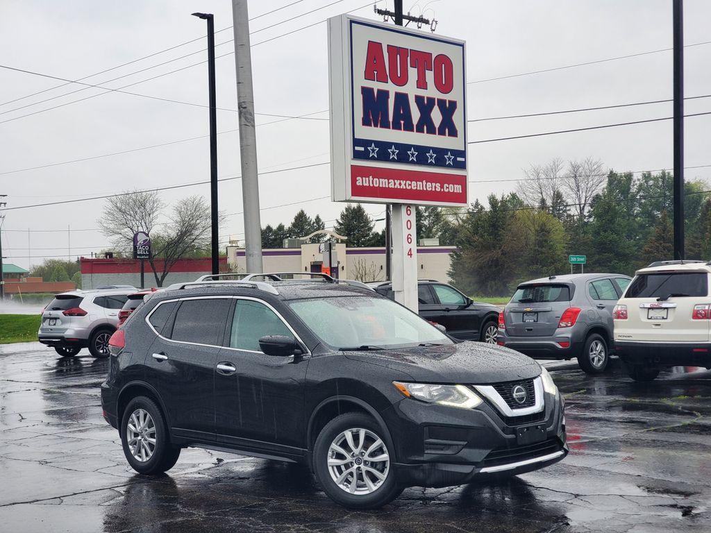 photo of 2019 Nissan Rogue SV 2WD