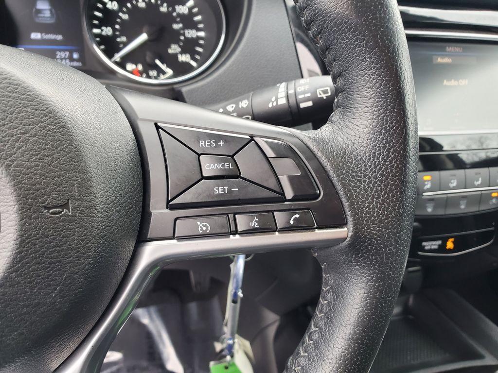 2019 Magnetic Black Pearl /Charcoal Nissan Rogue SV 2WD (5N1AT2MT4KC) with an 2.5L L4 DOHC 16V engine, CVT transmission, located at 6064 Gull Rd, Kalamazoo, MI, 49048, (269) 222-0088, 42.328388, -85.512924 - <b>Vehicle Details</b><br>Discover the pristine quality of the 2019 Nissan Rogue S, a remarkable blend of style, efficiency, and advanced technology. This meticulously maintained vehicle, with an astonishing 0 miles, offers the reliability and peace of mind you've been searching for. Equipped with a - Photo#16