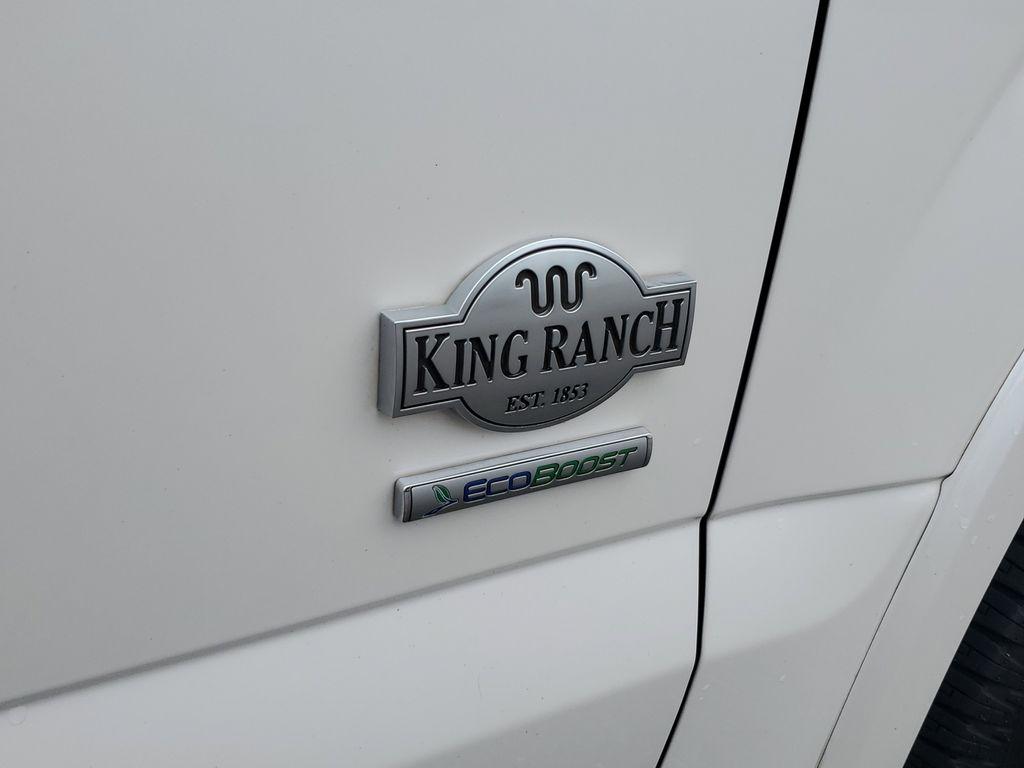 2017 White Platinum Metallic Tri-Coat /Mesa Ford F-150 XLT SuperCrew 6.5-ft. Bed 4WD (1FTEW1EG4HF) with an 3.5L V6 TURBO engine, 6A transmission, located at 6064 Gull Rd, Kalamazoo, MI, 49048, (269) 222-0088, 42.328388, -85.512924 - <b>Summary</b><br>NAVIGATION PACKAGE Power Moonroof<br><br><b>Vehicle Details</b><br>Discover the perfect blend of power, style, and luxury with this stunning 2017 Ford F-150 King Ranch, the ultimate truck for those who crave adventure without sacrificing comfort! This powerhouse is equipped with a - Photo#5