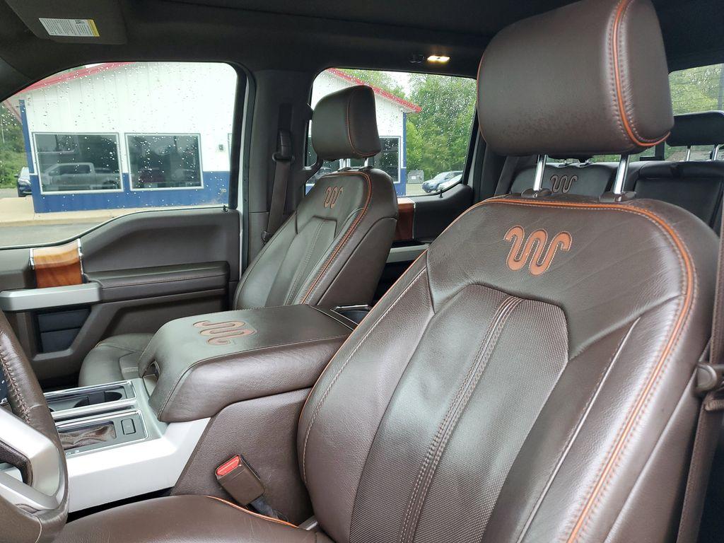 2017 White Platinum Metallic Tri-Coat /Mesa Ford F-150 XLT SuperCrew 6.5-ft. Bed 4WD (1FTEW1EG4HF) with an 3.5L V6 TURBO engine, 6A transmission, located at 6064 Gull Rd, Kalamazoo, MI, 49048, (269) 222-0088, 42.328388, -85.512924 - <b>Summary</b><br>NAVIGATION PACKAGE Power Moonroof<br><br><b>Vehicle Details</b><br>Discover the perfect blend of power, style, and luxury with this stunning 2017 Ford F-150 King Ranch, the ultimate truck for those who crave adventure without sacrificing comfort! This powerhouse is equipped with a - Photo#14