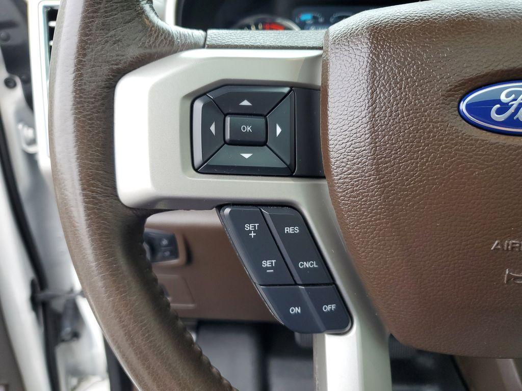 2017 White Platinum Metallic Tri-Coat /Mesa Ford F-150 XLT SuperCrew 6.5-ft. Bed 4WD (1FTEW1EG4HF) with an 3.5L V6 TURBO engine, 6A transmission, located at 6064 Gull Rd, Kalamazoo, MI, 49048, (269) 222-0088, 42.328388, -85.512924 - <b>Summary</b><br>NAVIGATION PACKAGE Power Moonroof<br><br><b>Vehicle Details</b><br>Discover the perfect blend of power, style, and luxury with this stunning 2017 Ford F-150 King Ranch, the ultimate truck for those who crave adventure without sacrificing comfort! This powerhouse is equipped with a - Photo#19