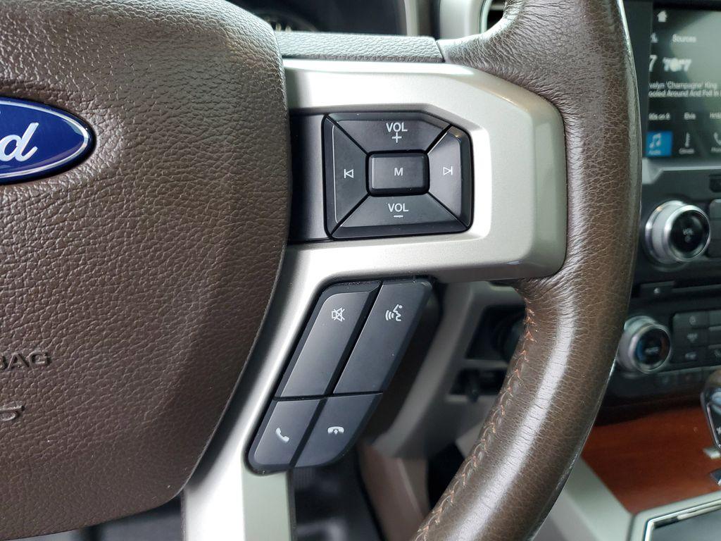 2017 White Platinum Metallic Tri-Coat /Mesa Ford F-150 XLT SuperCrew 6.5-ft. Bed 4WD (1FTEW1EG4HF) with an 3.5L V6 TURBO engine, 6A transmission, located at 6064 Gull Rd, Kalamazoo, MI, 49048, (269) 222-0088, 42.328388, -85.512924 - <b>Summary</b><br>NAVIGATION PACKAGE Power Moonroof<br><br><b>Vehicle Details</b><br>Discover the perfect blend of power, style, and luxury with this stunning 2017 Ford F-150 King Ranch, the ultimate truck for those who crave adventure without sacrificing comfort! This powerhouse is equipped with a - Photo#20
