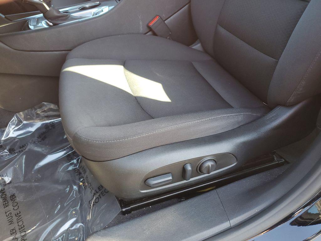 2023 Mosaic Black Metallic /Jet Black Chevrolet Malibu 1LT (1G1ZD5ST2PF) with an 1.5L L4 DOHC 16V engine, 6A transmission, located at 6064 Gull Rd, Kalamazoo, MI, 49048, (269) 222-0088, 42.328388, -85.512924 - Rev up your daily drive with this stunning 2023 Chevrolet Malibu LT, a modern marvel that seamlessly blends style, efficiency, and cutting-edge technology! Under the hood, you'll find a spirited 1.5L 4-cylinder engine paired with Front-Wheel Drive, delivering a smooth and responsive ride that's perf - Photo#12