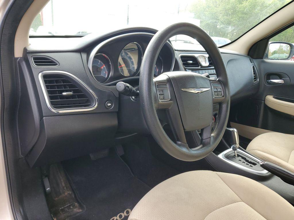2014 Cashmere Pearlcoat /Light Frost Beige/Black Chrysler 200 LX (1C3CCBAB7EN) with an 2.4L L4 DOHC 16V engine, 6-Speed Automatic transmission, located at 6064 Gull Rd, Kalamazoo, MI, 49048, (269) 222-0088, 42.328388, -85.512924 - Discover the impressive 2014 Chrysler 200 LX, a perfect blend of style and efficiency, now available at an unbeatable price. This well-maintained sedan, featuring a CARFAX Clean Report, offers confidence and peace of mind with every drive. Equipped with front-wheel drive and a robust 4-cylinder, 2.4 - Photo#8