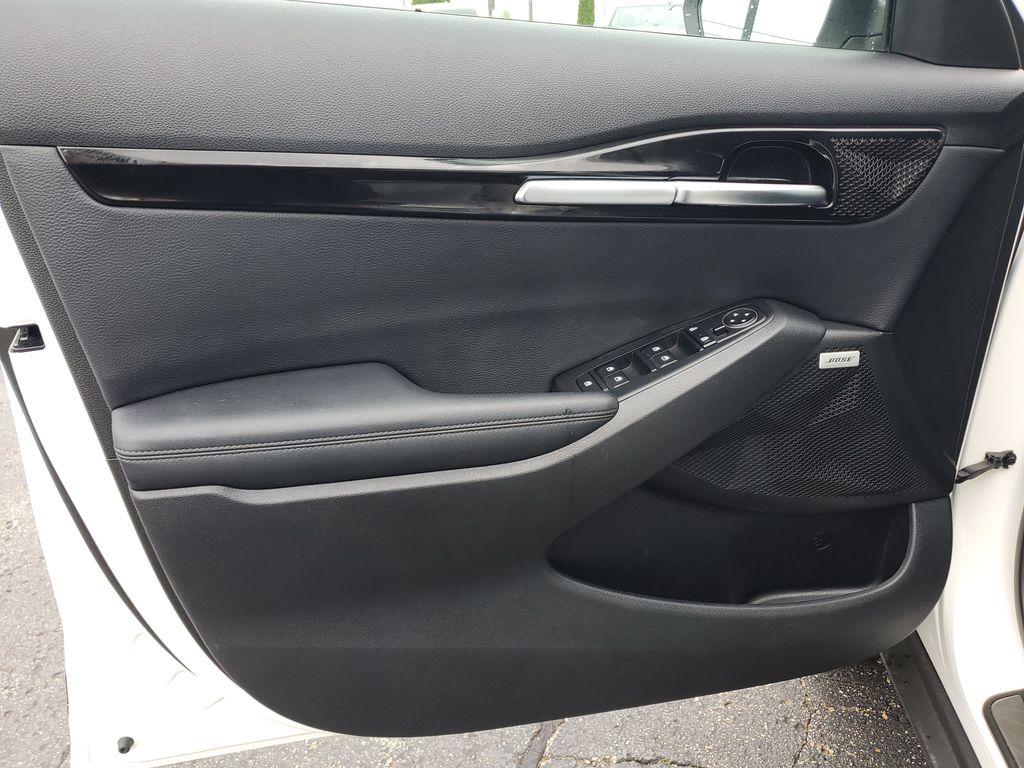 2021 SNOW WHITE PEARL /Black Kia Seltos SX (KNDETCA24M7) with an 1.6L L4 DOHC 16V TURBO engine, CVT transmission, located at 6064 Gull Rd, Kalamazoo, MI, 49048, (269) 222-0088, 42.328388, -85.512924 - Experience the perfect blend of style, performance, and comfort with our 2021 Kia Seltos SX, now available for sale. With only 48,861 miles on the odometer, this versatile and reliable compact SUV is ready to take you on new adventures. Equipped with an efficient 4-cylinder, 1.6L engine and all-whee - Photo#11