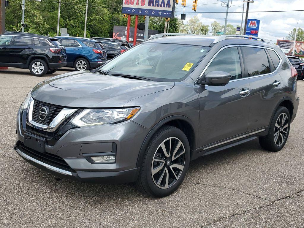 2019 Gun Metallic /Charcoal Nissan Rogue S AWD (5N1AT2MV1KC) with an 2.5L L4 DOHC 16V engine, CVT transmission, located at 234 Columbia Ave, Battle Creek, MI, 49015, (269) 222-0088, 42.298264, -85.192543 - <b>Vehicle Details</b><br>Discover the perfect blend of style, comfort, and performance with this exceptional 2019 Nissan Rogue SL. Ideal for those who crave reliability and advanced features, this vehicle is equipped with an efficient 4-cylinder, 2.5L engine and all-wheel drive, ensuring a smooth a - Photo#3