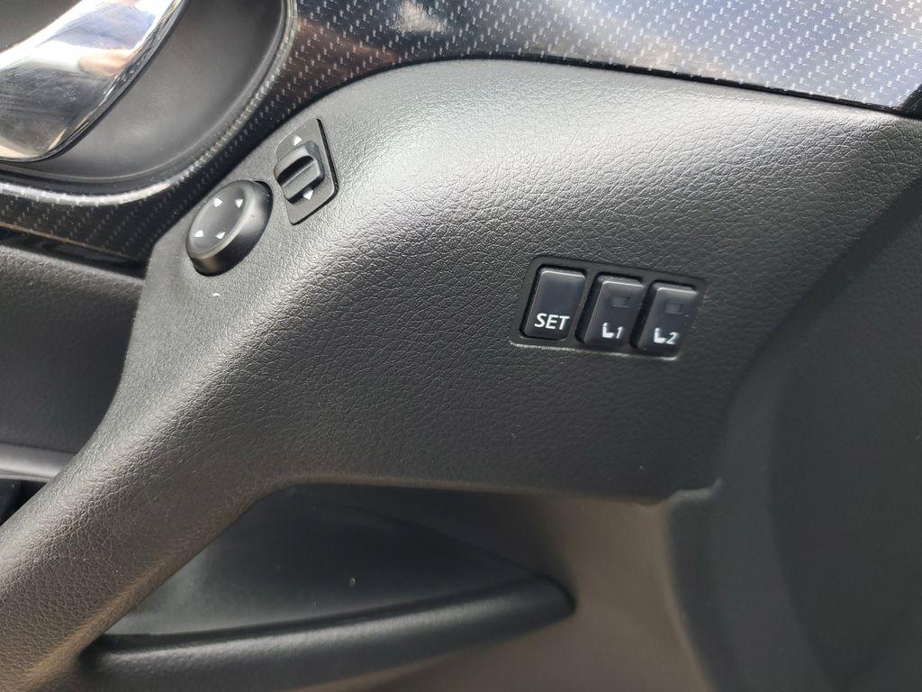 2019 Gun Metallic /Charcoal Nissan Rogue S AWD (5N1AT2MV1KC) with an 2.5L L4 DOHC 16V engine, CVT transmission, located at 234 Columbia Ave, Battle Creek, MI, 49015, (269) 222-0088, 42.298264, -85.192543 - <b>Vehicle Details</b><br>Discover the perfect blend of style, comfort, and performance with this exceptional 2019 Nissan Rogue SL. Ideal for those who crave reliability and advanced features, this vehicle is equipped with an efficient 4-cylinder, 2.5L engine and all-wheel drive, ensuring a smooth a - Photo#7