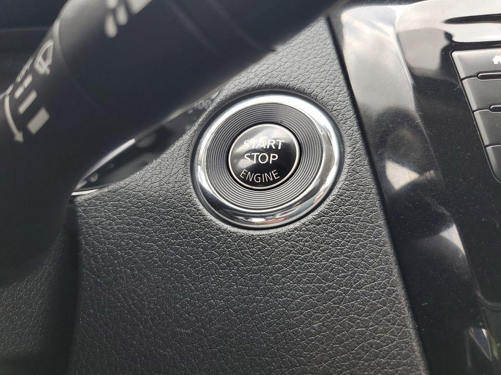 2019 Gun Metallic /Charcoal Nissan Rogue S AWD (5N1AT2MV1KC) with an 2.5L L4 DOHC 16V engine, CVT transmission, located at 234 Columbia Ave, Battle Creek, MI, 49015, (269) 222-0088, 42.298264, -85.192543 - <b>Vehicle Details</b><br>Discover the perfect blend of style, comfort, and performance with this exceptional 2019 Nissan Rogue SL. Ideal for those who crave reliability and advanced features, this vehicle is equipped with an efficient 4-cylinder, 2.5L engine and all-wheel drive, ensuring a smooth a - Photo#18