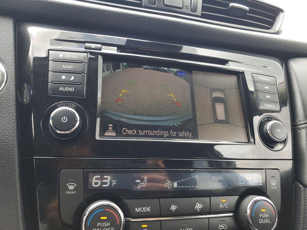 2019 Gun Metallic /Charcoal Nissan Rogue S AWD (5N1AT2MV1KC) with an 2.5L L4 DOHC 16V engine, CVT transmission, located at 234 Columbia Ave, Battle Creek, MI, 49015, (269) 222-0088, 42.298264, -85.192543 - <b>Vehicle Details</b><br>Discover the perfect blend of style, comfort, and performance with this exceptional 2019 Nissan Rogue SL. Ideal for those who crave reliability and advanced features, this vehicle is equipped with an efficient 4-cylinder, 2.5L engine and all-wheel drive, ensuring a smooth a - Photo#20