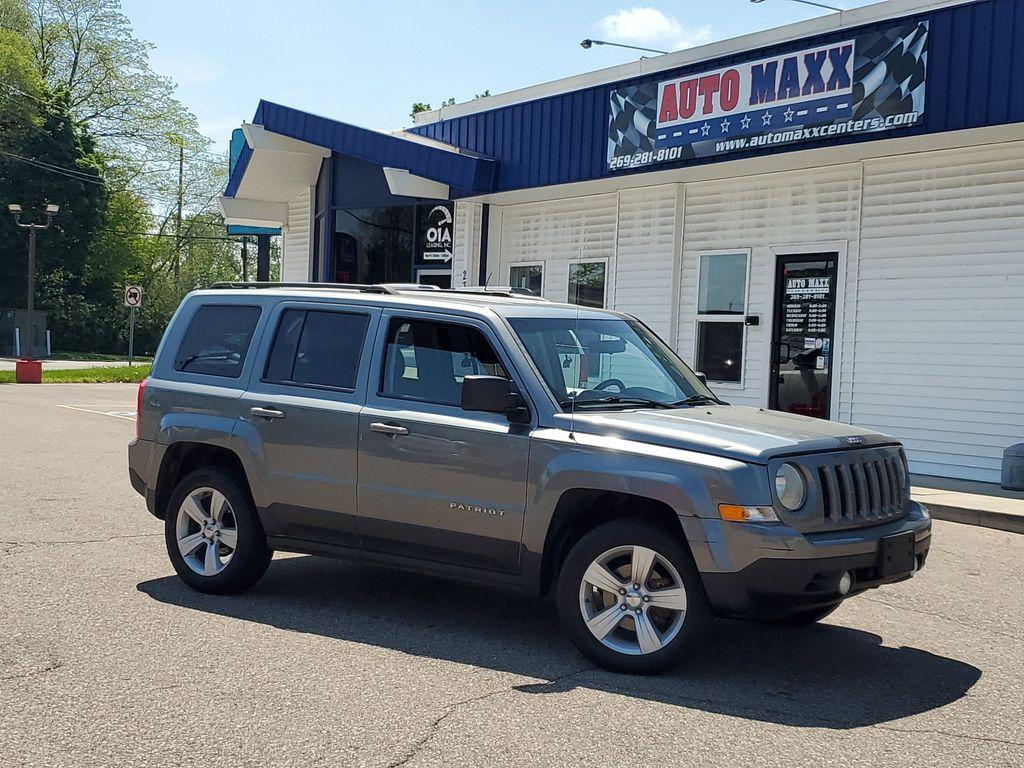 photo of 2013 Jeep Patriot Latitude 4WD