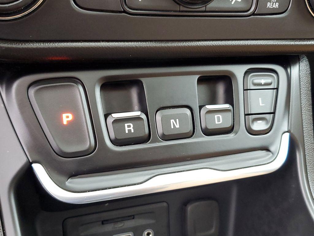 2021 Summit White /Brandy/Jet Black GMC Terrain SLT AWD (3GKALVEV6ML) with an 1.4L L4 DOHC 16V TURBO engine, 6A transmission, located at 6064 Gull Rd, Kalamazoo, MI, 49048, (269) 222-0088, 42.328388, -85.512924 - Discover the perfect blend of style, performance, and luxury with this stunning 2021 GMC Terrain SLT. This dynamic SUV is designed to elevate your driving experience with its impressive array of features and sophisticated design. Equipped with a robust AWD system, this GMC Terrain ensures confident - Photo#25