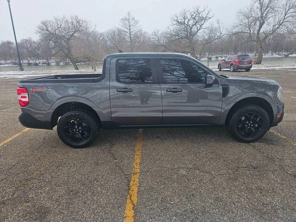 2022 Carbonized Grey Metallic /Desert Brown Ford Maverick XL (3FTTW8F93NR) with an 2.5L L4 DOHC 16V engine, CVT transmission, located at 6064 Gull Rd, Kalamazoo, MI, 49048, (269) 222-0088, 42.328388, -85.512924 - <b>Vehicle Details</b><br>Discover the exceptional quality and performance of the 2022 Ford Maverick LARIAT, now available with zero miles. This versatile and stylish pickup combines advanced technology with comfort and capability, ensuring a superior driving experience. Equipped with an efficient 4 - Photo#3