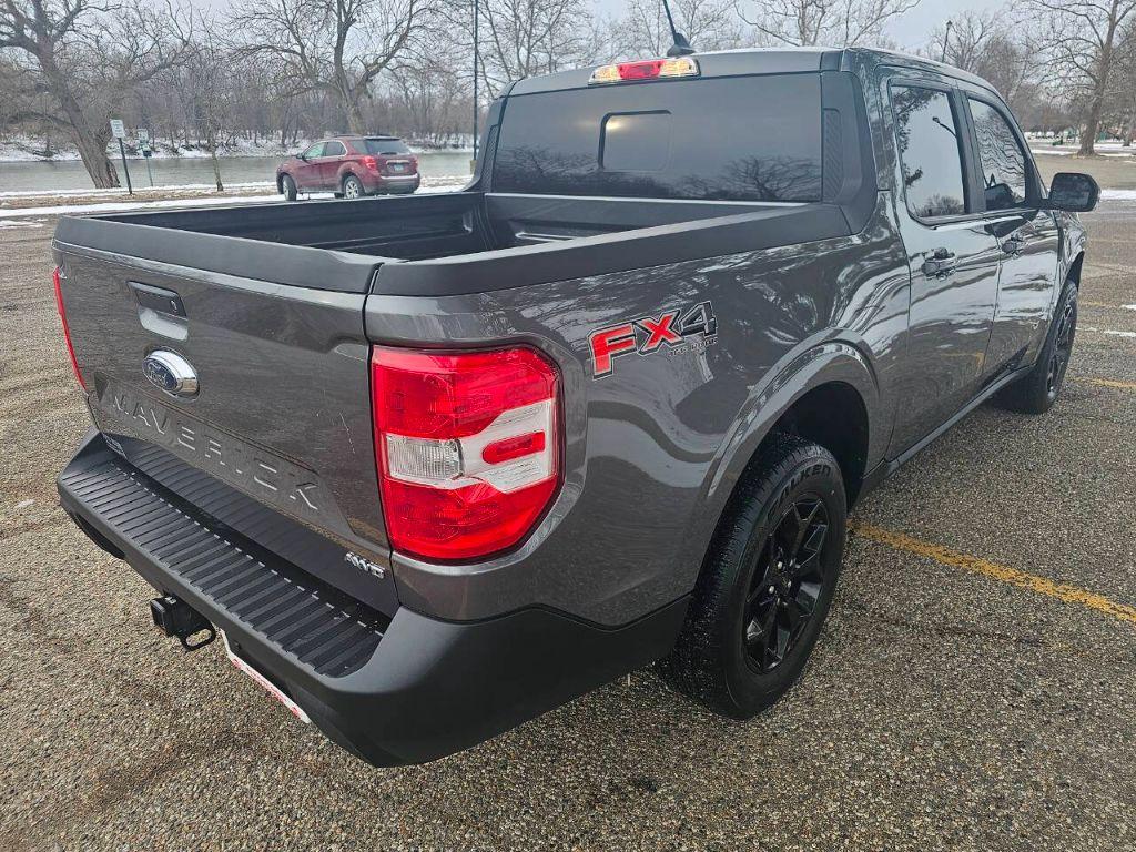 2022 Carbonized Grey Metallic /Desert Brown Ford Maverick XL (3FTTW8F93NR) with an 2.5L L4 DOHC 16V engine, CVT transmission, located at 6064 Gull Rd, Kalamazoo, MI, 49048, (269) 222-0088, 42.328388, -85.512924 - <b>Vehicle Details</b><br>Discover the exceptional quality and performance of the 2022 Ford Maverick LARIAT, now available with zero miles. This versatile and stylish pickup combines advanced technology with comfort and capability, ensuring a superior driving experience. Equipped with an efficient 4 - Photo#8