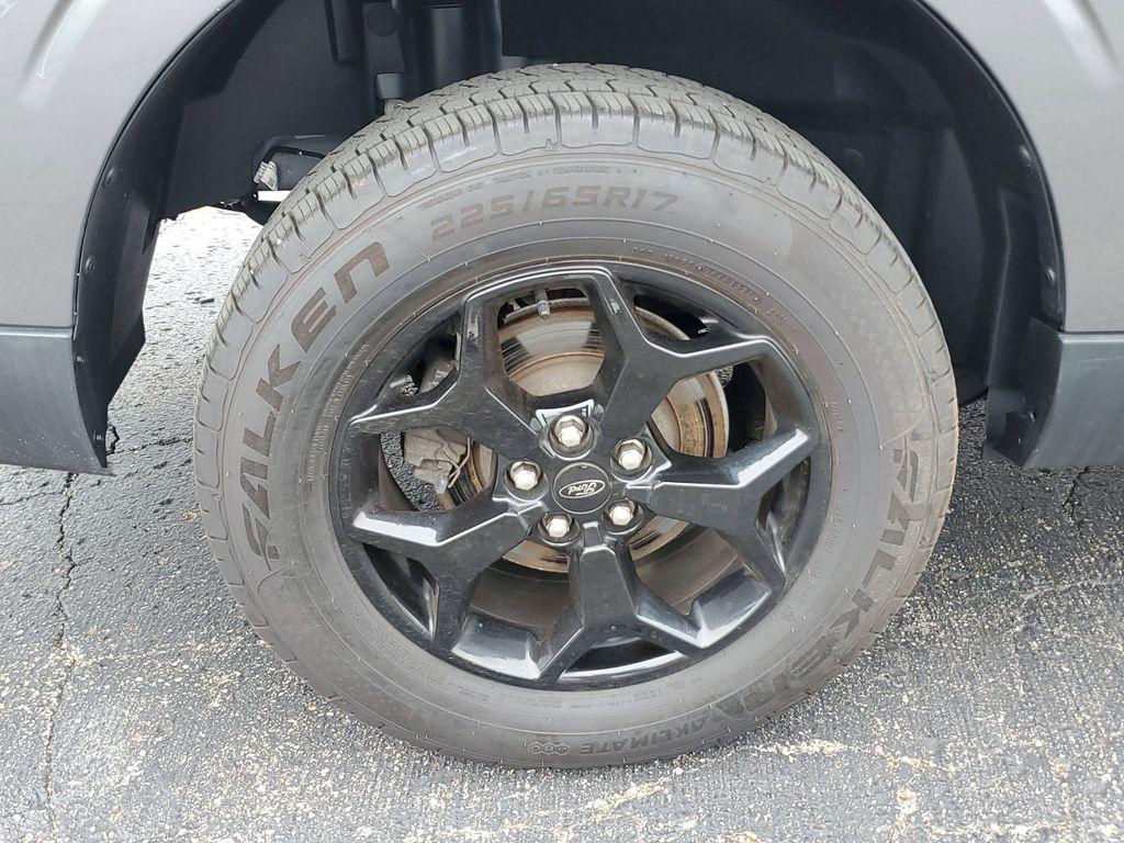 2022 Carbonized Grey Metallic /Desert Brown Ford Maverick XL (3FTTW8F93NR) with an 2.5L L4 DOHC 16V engine, CVT transmission, located at 6064 Gull Rd, Kalamazoo, MI, 49048, (269) 222-0088, 42.328388, -85.512924 - <b>Vehicle Details</b><br>Discover the exceptional quality and performance of the 2022 Ford Maverick LARIAT, now available with zero miles. This versatile and stylish pickup combines advanced technology with comfort and capability, ensuring a superior driving experience. Equipped with an efficient 4 - Photo#4