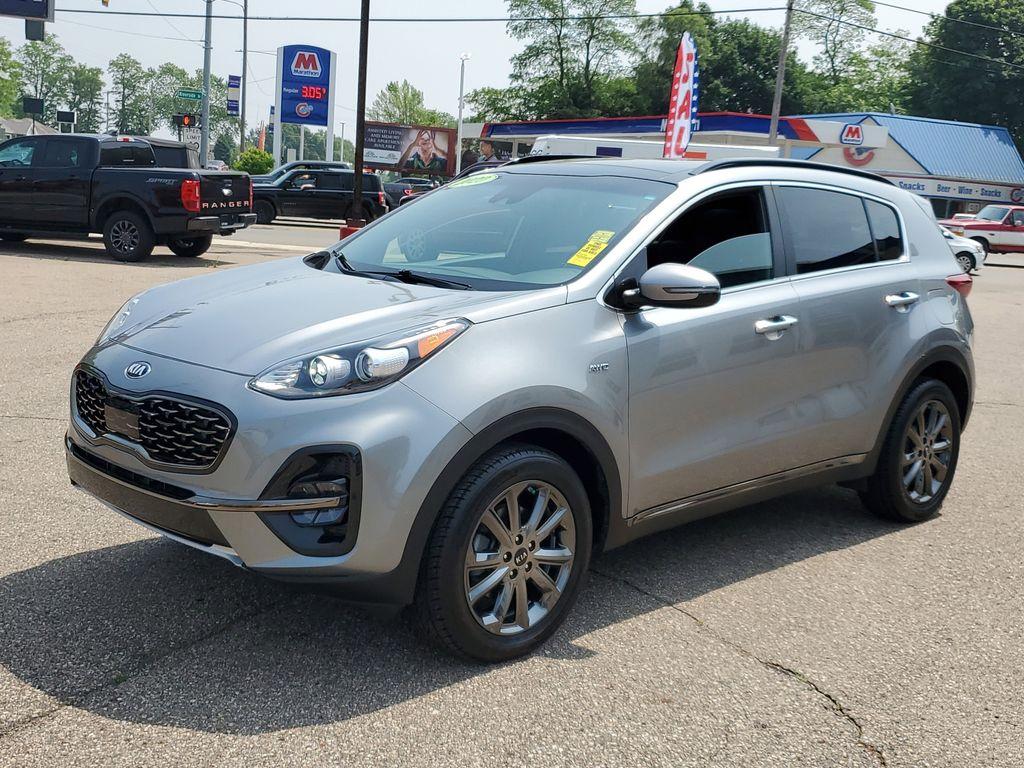 2020 Steel Gray /Black Kia Sportage S AWD (KNDP6CAC5L7) with an 2.4L V6 DOHC 24V engine, 6A transmission, located at 234 Columbia Ave, Battle Creek, MI, 49015, (269) 222-0088, 42.298264, -85.192543 - <b>Vehicle Details</b><br>Get ready to elevate your driving experience with this stunning 2020 Kia Sportage S, equipped with All-Wheel Drive and a robust 4-cylinder, 2.4L engine. This versatile SUV is perfect for those who crave adventure and demand performance without compromising on style. Step - Photo#3