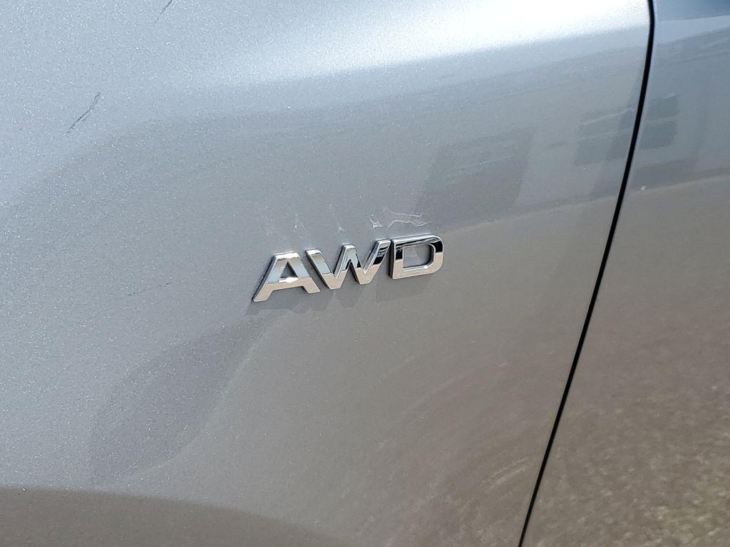 2020 Steel Gray /Black Kia Sportage S AWD (KNDP6CAC5L7) with an 2.4L V6 DOHC 24V engine, 6A transmission, located at 234 Columbia Ave, Battle Creek, MI, 49015, (269) 222-0088, 42.298264, -85.192543 - <b>Vehicle Details</b><br>Get ready to elevate your driving experience with this stunning 2020 Kia Sportage S, equipped with All-Wheel Drive and a robust 4-cylinder, 2.4L engine. This versatile SUV is perfect for those who crave adventure and demand performance without compromising on style. Step - Photo#5