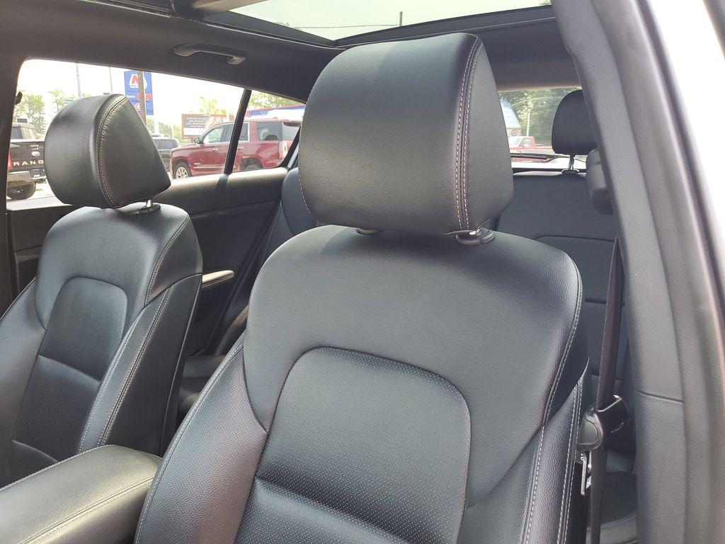 2020 Steel Gray /Black Kia Sportage S AWD (KNDP6CAC5L7) with an 2.4L V6 DOHC 24V engine, 6A transmission, located at 234 Columbia Ave, Battle Creek, MI, 49015, (269) 222-0088, 42.298264, -85.192543 - <b>Vehicle Details</b><br>Get ready to elevate your driving experience with this stunning 2020 Kia Sportage S, equipped with All-Wheel Drive and a robust 4-cylinder, 2.4L engine. This versatile SUV is perfect for those who crave adventure and demand performance without compromising on style. Step - Photo#10