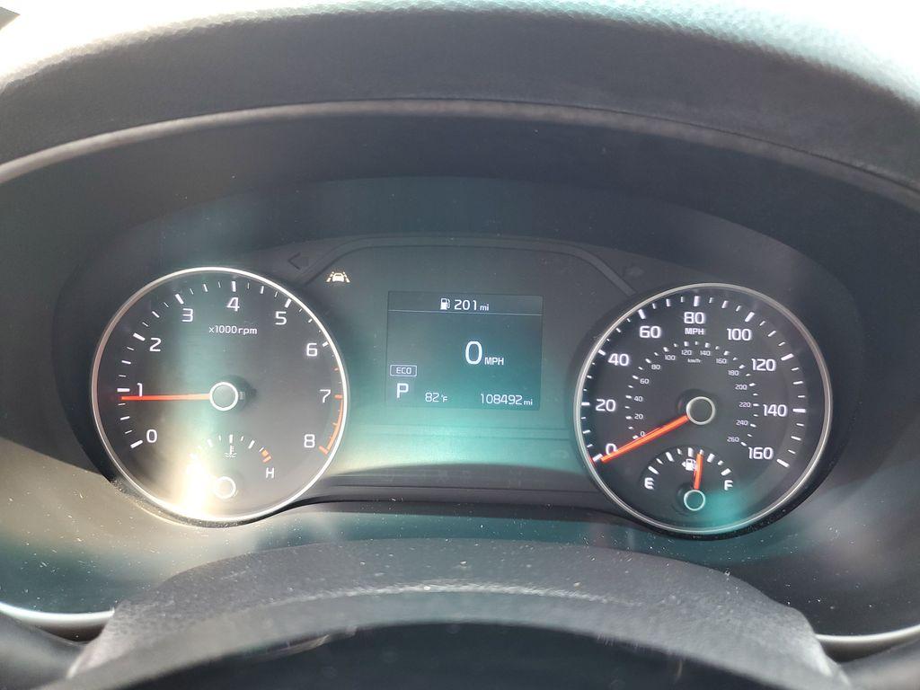 2020 Steel Gray /Black Kia Sportage S AWD (KNDP6CAC5L7) with an 2.4L V6 DOHC 24V engine, 6A transmission, located at 234 Columbia Ave, Battle Creek, MI, 49015, (269) 222-0088, 42.298264, -85.192543 - <b>Vehicle Details</b><br>Get ready to elevate your driving experience with this stunning 2020 Kia Sportage S, equipped with All-Wheel Drive and a robust 4-cylinder, 2.4L engine. This versatile SUV is perfect for those who crave adventure and demand performance without compromising on style. Step - Photo#14