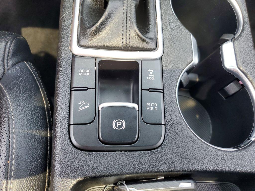 2020 Steel Gray /Black Kia Sportage S AWD (KNDP6CAC5L7) with an 2.4L V6 DOHC 24V engine, 6A transmission, located at 234 Columbia Ave, Battle Creek, MI, 49015, (269) 222-0088, 42.298264, -85.192543 - <b>Vehicle Details</b><br>Get ready to elevate your driving experience with this stunning 2020 Kia Sportage S, equipped with All-Wheel Drive and a robust 4-cylinder, 2.4L engine. This versatile SUV is perfect for those who crave adventure and demand performance without compromising on style. Step - Photo#25