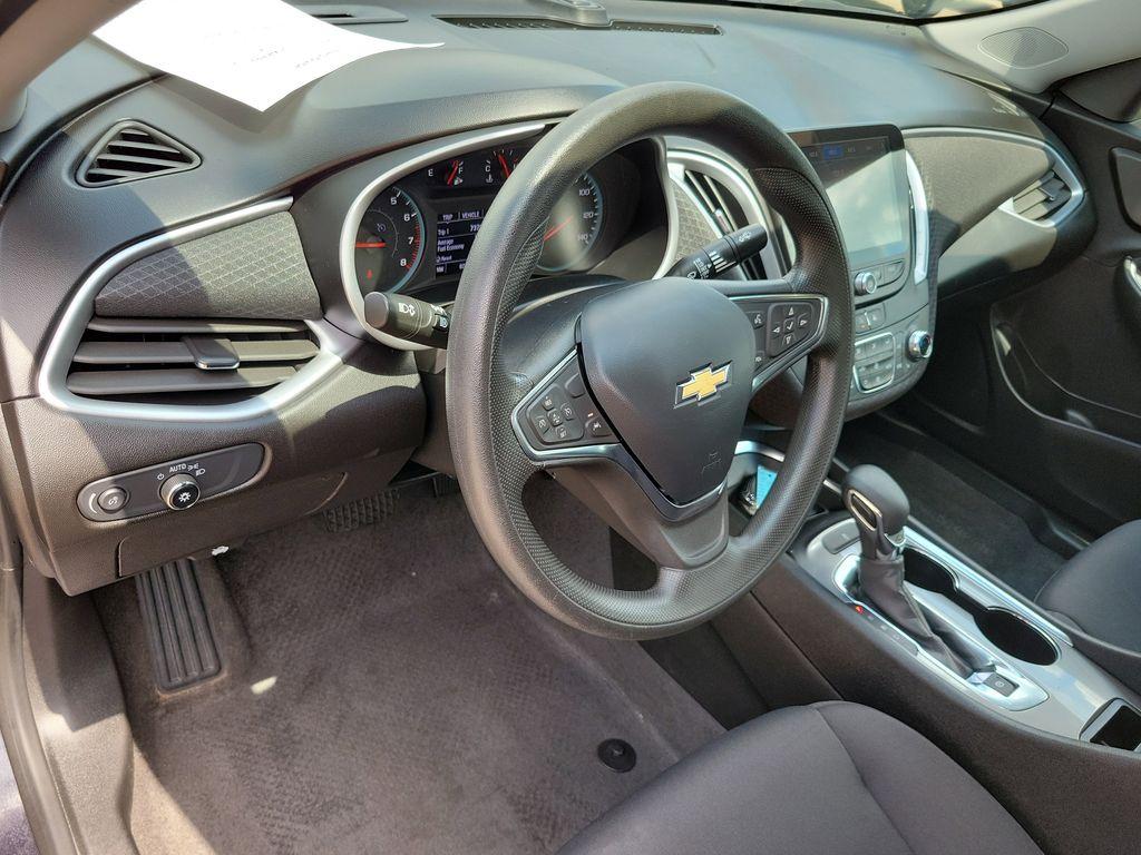 2023 Dark Ash Metallic /Jet Black Chevrolet Malibu 1LT (1G1ZD5ST2PF) with an 1.5L L4 DOHC 16V engine, 6A transmission, located at 234 Columbia Ave, Battle Creek, MI, 49015, (269) 222-0088, 42.298264, -85.192543 - <b>Vehicle Details</b><br>Experience the perfect blend of style, efficiency, and modern technology with this 2023 Chevrolet Malibu LT. This front-wheel-drive sedan is powered by a responsive 1.5L 4-cylinder engine, delivering a balance of performance and fuel efficiency that's ideal for both city co - Photo#8