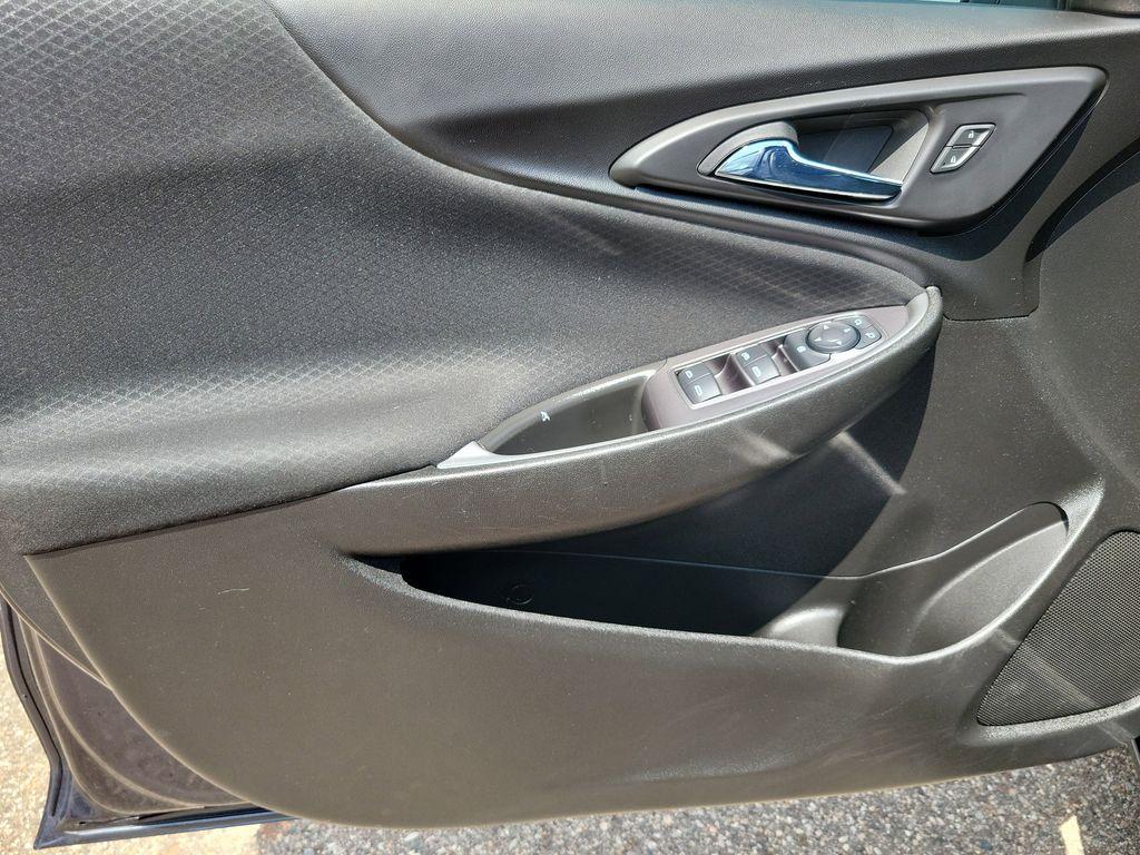 2023 Dark Ash Metallic /Jet Black Chevrolet Malibu 1LT (1G1ZD5ST2PF) with an 1.5L L4 DOHC 16V engine, 6A transmission, located at 234 Columbia Ave, Battle Creek, MI, 49015, (269) 222-0088, 42.298264, -85.192543 - <b>Vehicle Details</b><br>Experience the perfect blend of style, efficiency, and modern technology with this 2023 Chevrolet Malibu LT. This front-wheel-drive sedan is powered by a responsive 1.5L 4-cylinder engine, delivering a balance of performance and fuel efficiency that's ideal for both city co - Photo#9