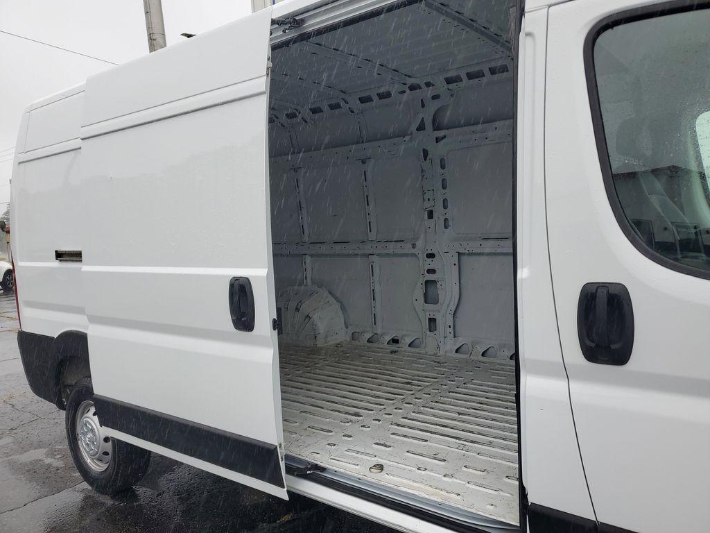 2023 Bright White Clearcoat /Black RAM Promaster 2500 High Roof 159-in. WB (3C6LRVDG3PE) with an 3.6L V6 engine, 6A transmission, located at 6064 Gull Rd, Kalamazoo, MI, 49048, (269) 222-0088, 42.328388, -85.512924 - <b>Vehicle Details</b><br>Introducing the pristine 2023 Ram ProMaster 2500 High Roofa powerhouse of performance and practicality with zero miles on the odometer! This exceptional vehicle is ready to redefine your driving experience with its robust V6, 3.6L engine and advanced features. Designed for - Photo#8