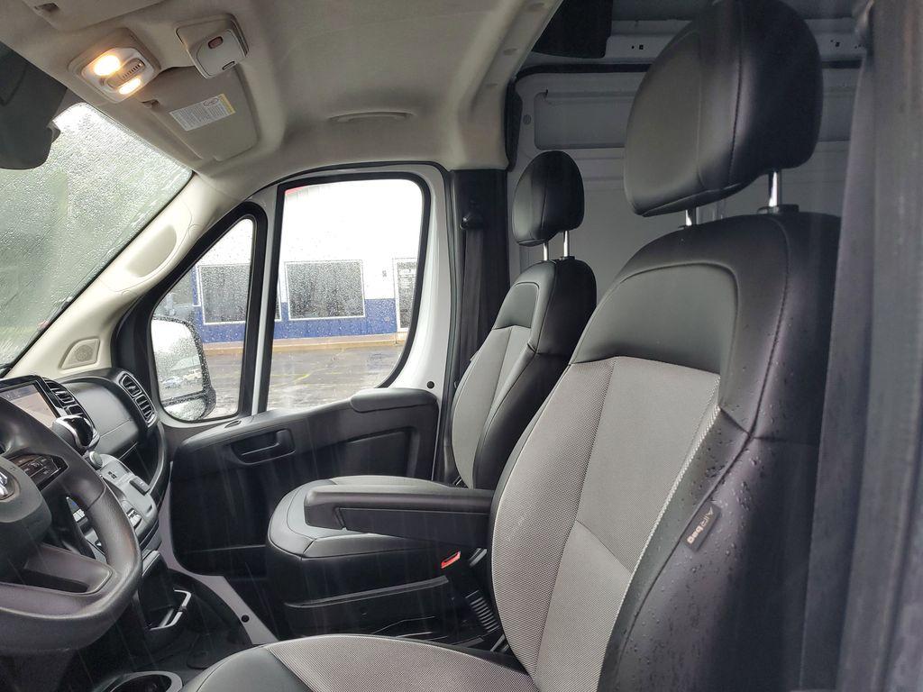 2023 Bright White Clearcoat /Black RAM Promaster 2500 High Roof 159-in. WB (3C6LRVDG3PE) with an 3.6L V6 engine, 6A transmission, located at 6064 Gull Rd, Kalamazoo, MI, 49048, (269) 222-0088, 42.328388, -85.512924 - <b>Vehicle Details</b><br>Introducing the pristine 2023 Ram ProMaster 2500 High Roofa powerhouse of performance and practicality with zero miles on the odometer! This exceptional vehicle is ready to redefine your driving experience with its robust V6, 3.6L engine and advanced features. Designed for - Photo#10