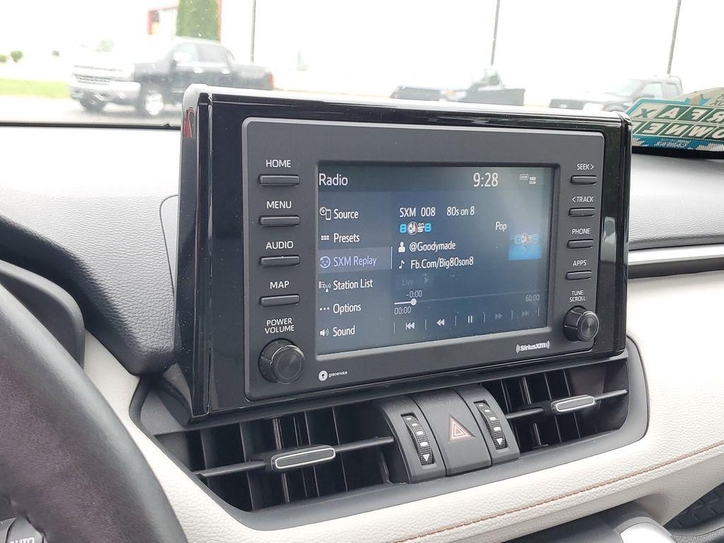 2021 Blizzard Pearl /Ash Toyota RAV4 Hybrid XLE AWD (2T3B6RFV5MW) with an 2.5L L4 DOHC 16V HYBRID engine, CVT transmission, located at 6064 Gull Rd, Kalamazoo, MI, 49048, (269) 222-0088, 42.328388, -85.512924 - Discover the perfect blend of reliability and style with this 2021 Toyota RAV4 XLE Premium, now available with AWD for enhanced performance. This versatile SUV is powered by a robust 4-cylinder, 2.5L engine, ensuring a smooth and efficient driving experience.<br><br>This Toyota RAV4 comes with a CAR - Photo#21