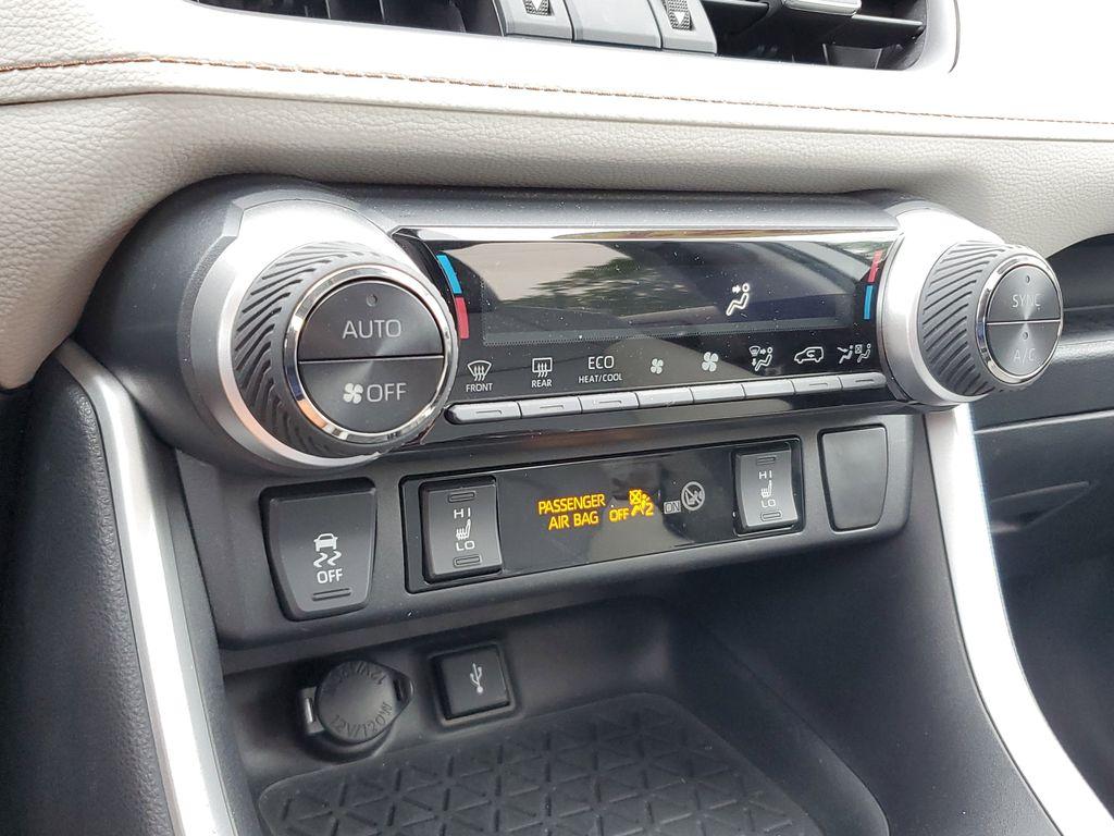 2021 Blizzard Pearl /Ash Toyota RAV4 Hybrid XLE AWD (2T3B6RFV5MW) with an 2.5L L4 DOHC 16V HYBRID engine, CVT transmission, located at 6064 Gull Rd, Kalamazoo, MI, 49048, (269) 222-0088, 42.328388, -85.512924 - Discover the perfect blend of reliability and style with this 2021 Toyota RAV4 XLE Premium, now available with AWD for enhanced performance. This versatile SUV is powered by a robust 4-cylinder, 2.5L engine, ensuring a smooth and efficient driving experience.<br><br>This Toyota RAV4 comes with a CAR - Photo#23