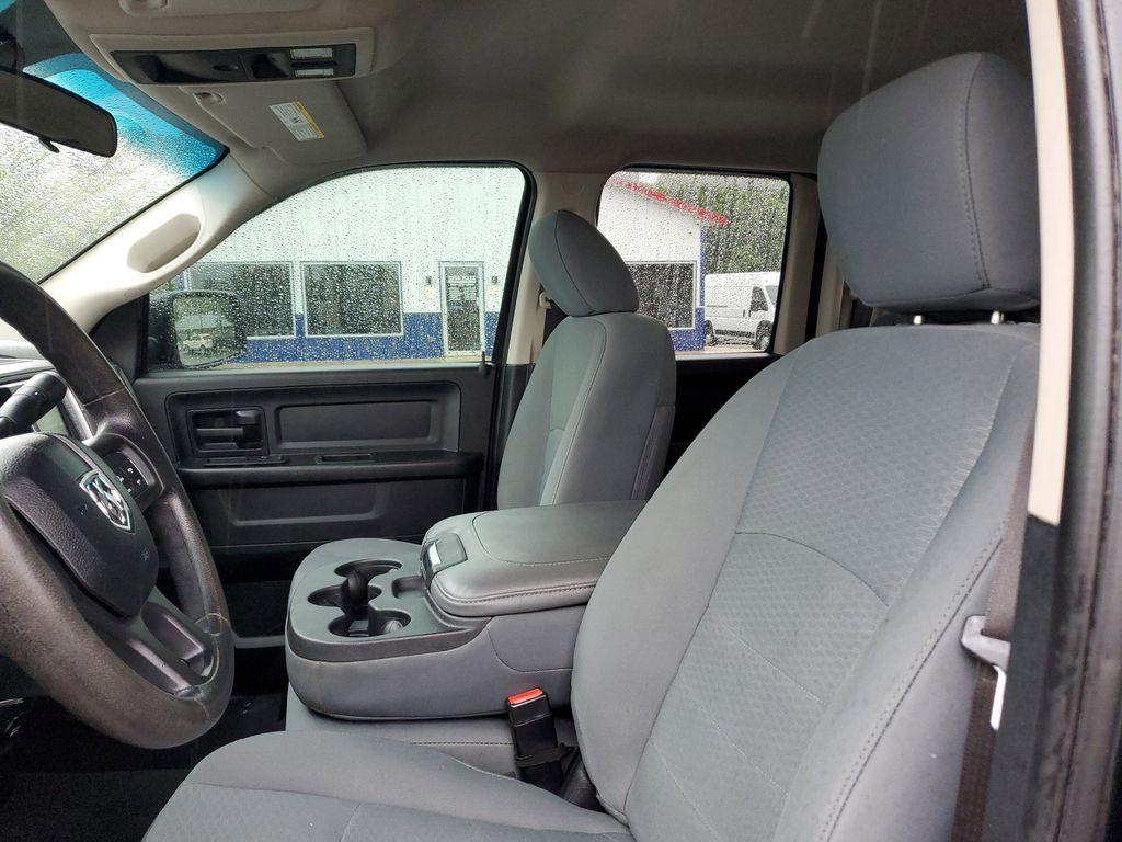 2017 BLACK /GREY RAM 1500 Tradesman Quad Cab 4WD (1C6RR7FT0HS) with an 5.7L V8 OHV 16V engine, 8A transmission, located at 6064 Gull Rd, Kalamazoo, MI, 49048, (269) 222-0088, 42.328388, -85.512924 - Discover power and capability with this 2017 Ram 1500, now available at our dealership. Equipped with a robust 5.7L V8 engine and 4WD, this truck is built to handle any challenge, whether you're navigating rugged terrain or cruising on the highway. With its impressive towing capacity and reliable pe - Photo#11