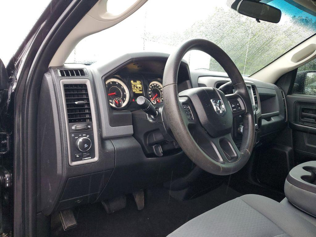2017 BLACK /GREY RAM 1500 Tradesman Quad Cab 4WD (1C6RR7FT0HS) with an 5.7L V8 OHV 16V engine, 8A transmission, located at 6064 Gull Rd, Kalamazoo, MI, 49048, (269) 222-0088, 42.328388, -85.512924 - Discover power and capability with this 2017 Ram 1500, now available at our dealership. Equipped with a robust 5.7L V8 engine and 4WD, this truck is built to handle any challenge, whether you're navigating rugged terrain or cruising on the highway. With its impressive towing capacity and reliable pe - Photo#12