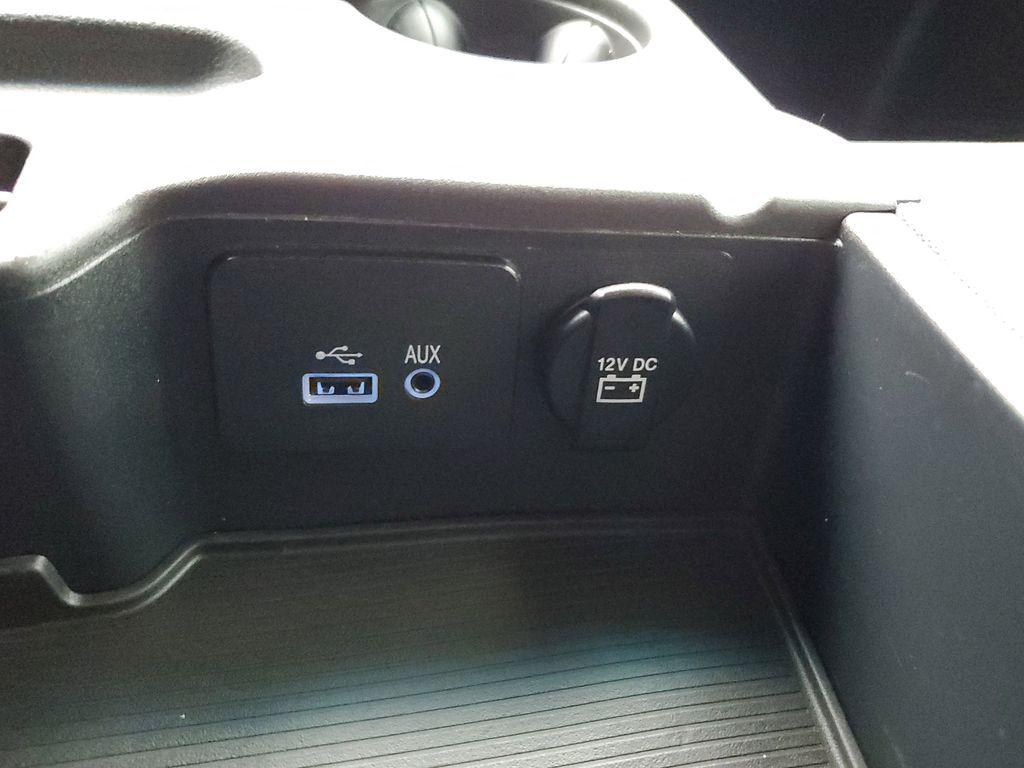 2017 BLACK /GREY RAM 1500 Tradesman Quad Cab 4WD (1C6RR7FT0HS) with an 5.7L V8 OHV 16V engine, 8A transmission, located at 6064 Gull Rd, Kalamazoo, MI, 49048, (269) 222-0088, 42.328388, -85.512924 - Discover power and capability with this 2017 Ram 1500, now available at our dealership. Equipped with a robust 5.7L V8 engine and 4WD, this truck is built to handle any challenge, whether you're navigating rugged terrain or cruising on the highway. With its impressive towing capacity and reliable pe - Photo#24