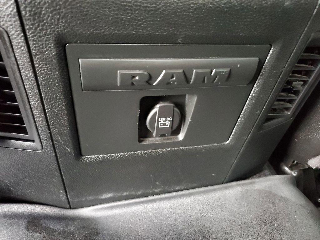 2021 Diamond Black Crystal Pearl /BLACK RAM 1500 Classic Tradesman Crew Cab SWB 4WD (1C6RR7LT3MS) with an 5.7L V8 OHV 16V engine, 8A transmission, located at 6064 Gull Rd, Kalamazoo, MI, 49048, (269) 222-0088, 42.328388, -85.512924 - Discover the robust performance and timeless design of the 2021 Ram 1500 Classic Warlock, a perfect blend of power and sophistication. This formidable pickup is equipped with a 5.7L V8 engine, delivering exceptional strength and capability, while the 4WD system ensures superior traction and stabilit - Photo#9