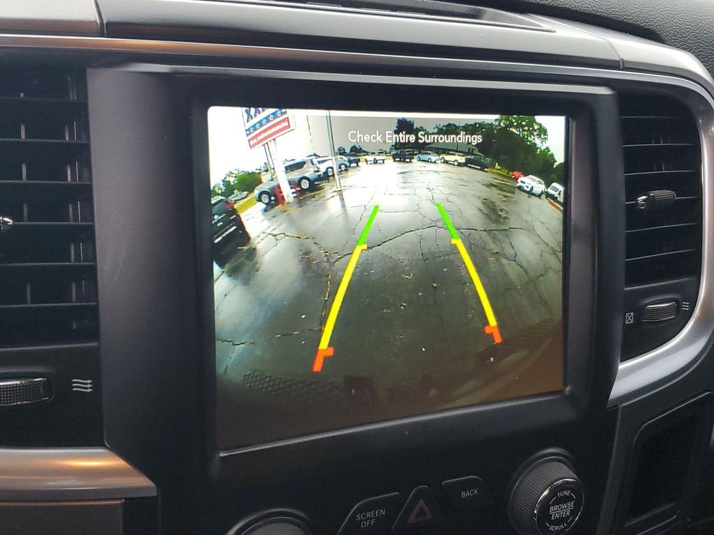 2021 Diamond Black Crystal Pearl /BLACK RAM 1500 Classic Tradesman Crew Cab SWB 4WD (1C6RR7LT3MS) with an 5.7L V8 OHV 16V engine, 8A transmission, located at 6064 Gull Rd, Kalamazoo, MI, 49048, (269) 222-0088, 42.328388, -85.512924 - Discover the robust performance and timeless design of the 2021 Ram 1500 Classic Warlock, a perfect blend of power and sophistication. This formidable pickup is equipped with a 5.7L V8 engine, delivering exceptional strength and capability, while the 4WD system ensures superior traction and stabilit - Photo#21