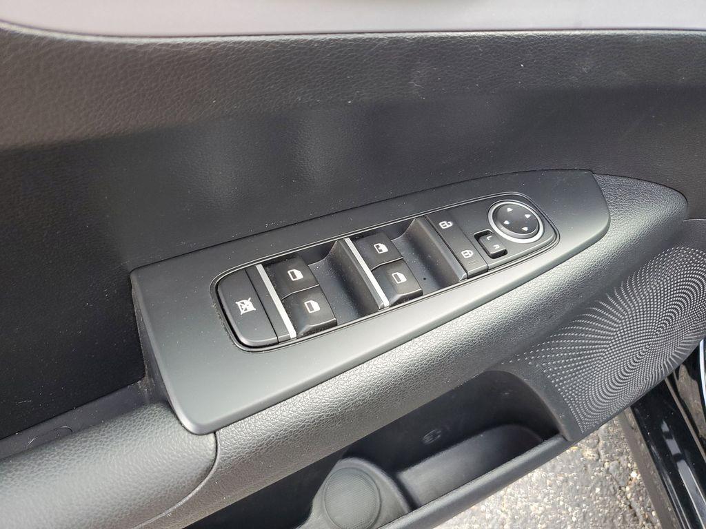 2024 Aurora Black /Black Kia Forte LX (3KPF24AD8RE) with an 2.0L L4 DOHC 16V engine, CVT transmission, located at 6064 Gull Rd, Kalamazoo, MI, 49048, (269) 222-0088, 42.328388, -85.512924 - Discover the perfect blend of style, efficiency, and modern technology with this gently pre-owned 2024 Kia Forte LXS. With only 29,088 miles, this vehicle promises reliability and performance for many more journeys ahead. Under the hood, you'll find a robust 4-cylinder, 2.0L engine paired with Front - Photo#10
