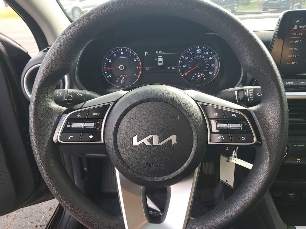 2024 Aurora Black /Black Kia Forte LX (3KPF24AD8RE) with an 2.0L L4 DOHC 16V engine, CVT transmission, located at 6064 Gull Rd, Kalamazoo, MI, 49048, (269) 222-0088, 42.328388, -85.512924 - Discover the perfect blend of style, efficiency, and modern technology with this gently pre-owned 2024 Kia Forte LXS. With only 29,088 miles, this vehicle promises reliability and performance for many more journeys ahead. Under the hood, you'll find a robust 4-cylinder, 2.0L engine paired with Front - Photo#14