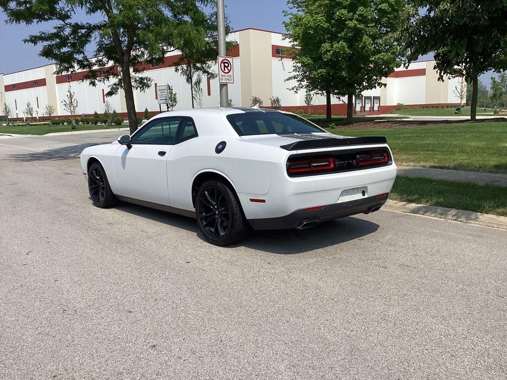 2017 /Black Dodge Challenger SXT (2C3CDZAG6HH) with an 3.6L V6 DOHC 24V engine, 8A transmission, located at 6064 Gull Rd, Kalamazoo, MI, 49048, (269) 222-0088, 42.328388, -85.512924 - <b>Summary</b><br>Power Moonroof<br><br><b>Vehicle Details</b><br>Experience the thrill of driving with this stunning 2017 Dodge Challenger SXT, a true embodiment of power and style. This remarkable vehicle features a robust V6, 3.6L engine paired with rear-wheel drive, offering an exhilarating yet - Photo#9