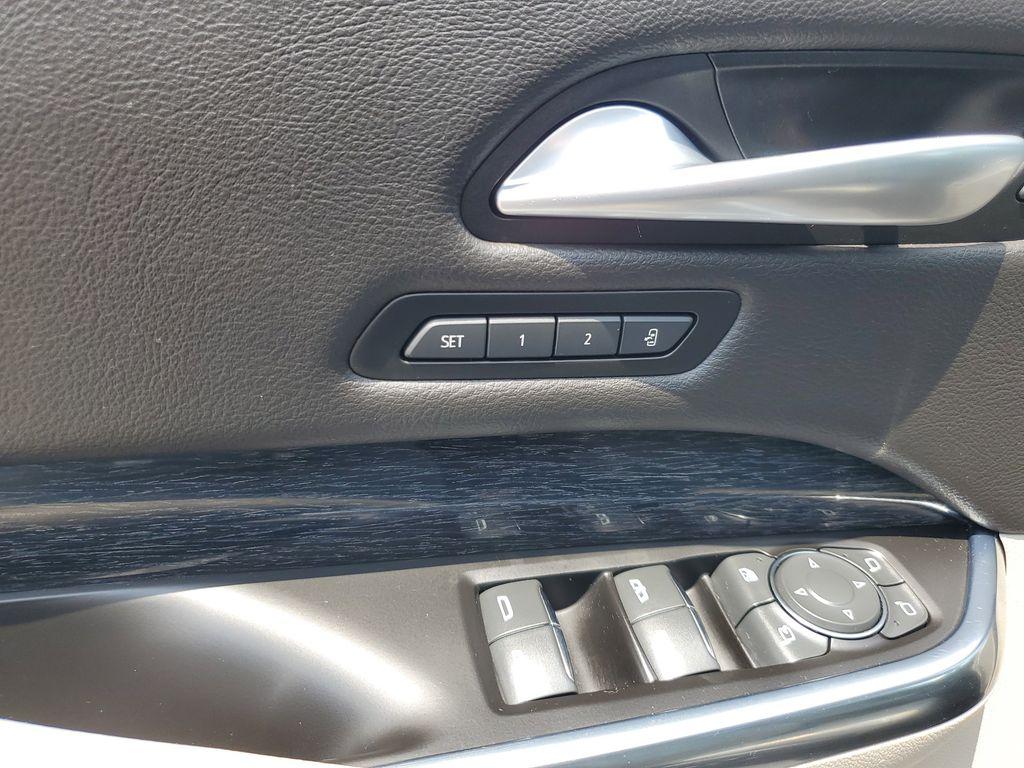 2023 Galactic Gray Metallic /Light Platinum/Jet Black Cadillac XT4 Premium Luxury AWD (1GYFZDR42PF) with an 2.0L L4 DOHC 16V engine, 9A transmission, located at 234 Columbia Ave, Battle Creek, MI, 49015, (269) 222-0088, 42.298264, -85.192543 - <b>Vehicle Details</b><br>Introducing the 2023 Cadillac XT4 AWD Premium Luxury, a sophisticated fusion of style, performance, and cutting-edge technology! This remarkable SUV is designed to elevate your driving experience with its sleek exterior and luxurious interior. Equipped with a robust 4-cylin - Photo#7
